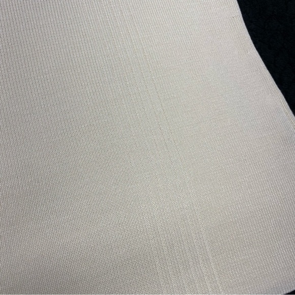 Ann Taylor Silk Cream Colored Shell - Picture 13 of 14